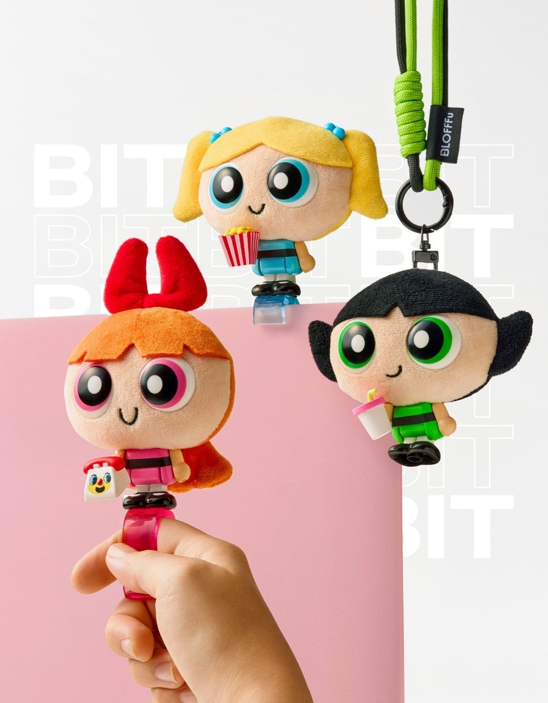 BITサイズのBLOFFFu。パワーパフガールズのブロッサム・バブルス・バターカップの3体で、バブルスはストラップで吊るされている